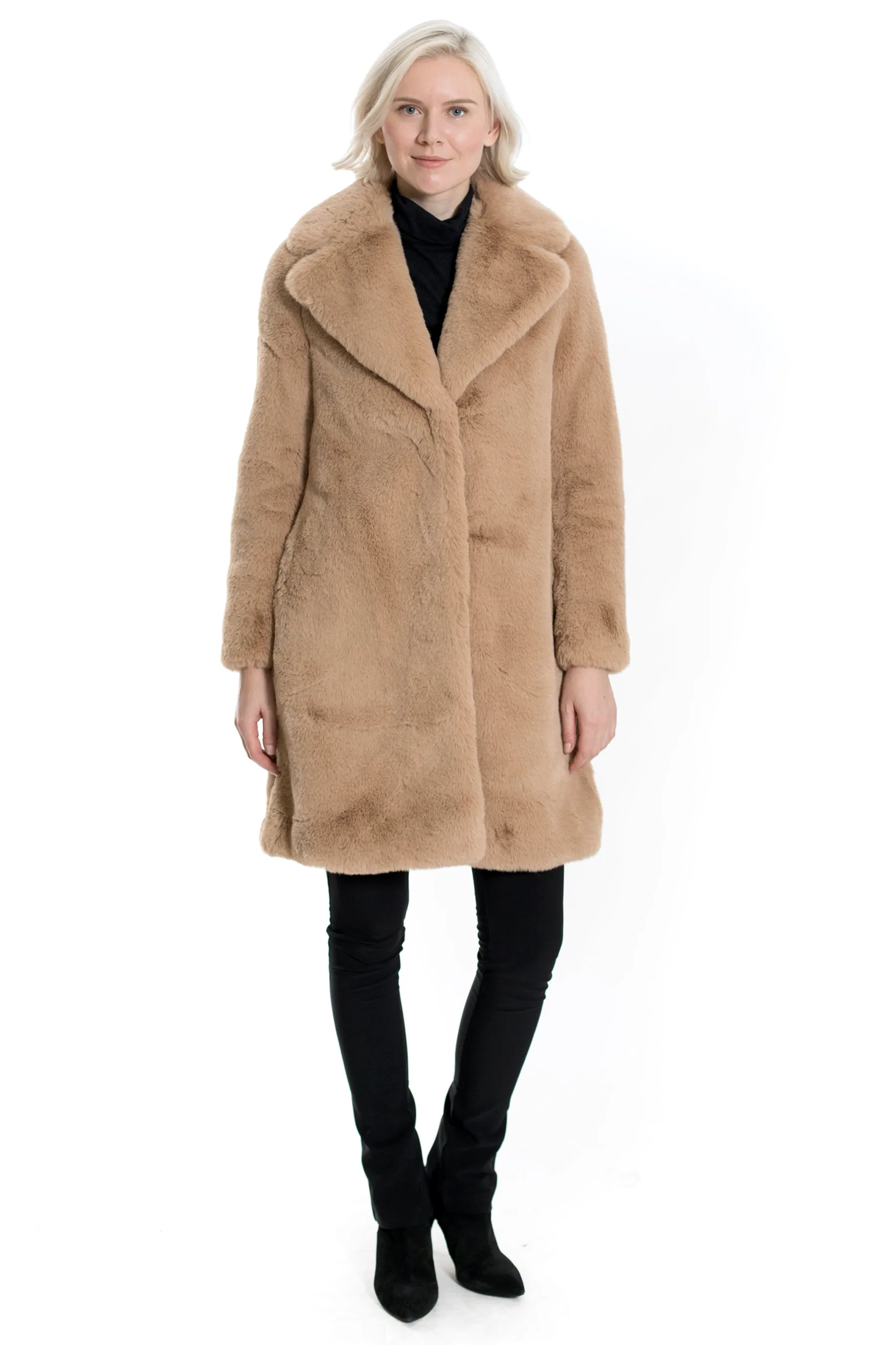 CALGARY - Long Plush Faux Fur Coat